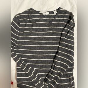 Vince gray and white striped long sleeve size XS